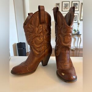 Brown Women’s Heeled Cowboy Boots